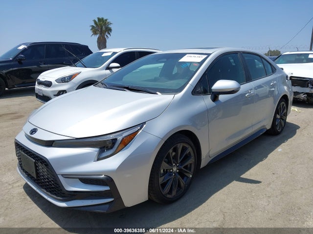 Toyota COROLLA SE 2024 5YFP4MCE3RP180658 Image 2