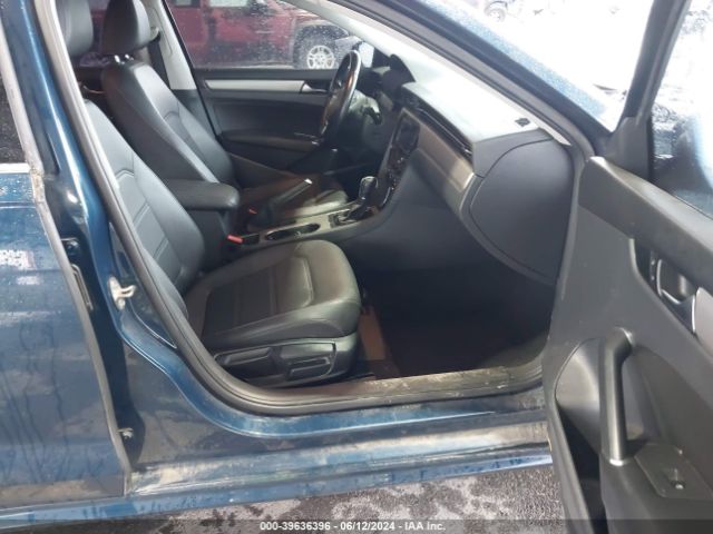 1VWSA7A34LC010912 Volkswagen Passat 2.0t Se
