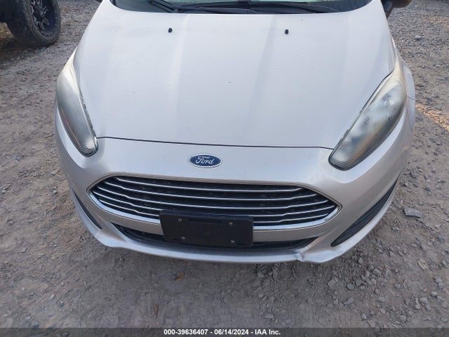 Ford FIESTA SE 2018 3FADP4BJ5JM108452 Image 12