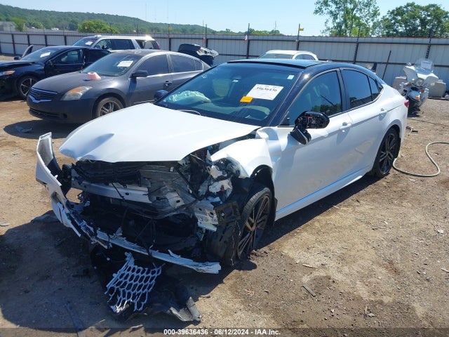 Toyota CAMRY XSE 2025 4T1DAACK7SU006001 Image 2