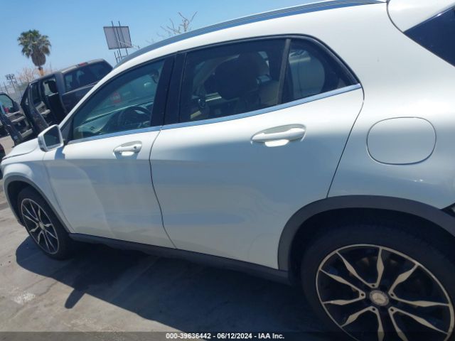 WDCTG4EB7FJ174204 Mercedes-Benz GLA 250
