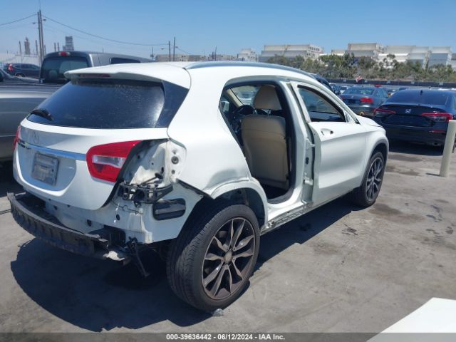 WDCTG4EB7FJ174204 Mercedes-Benz GLA 250