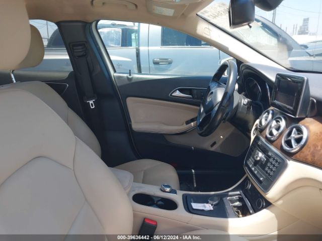 WDCTG4EB7FJ174204 Mercedes-Benz GLA 250