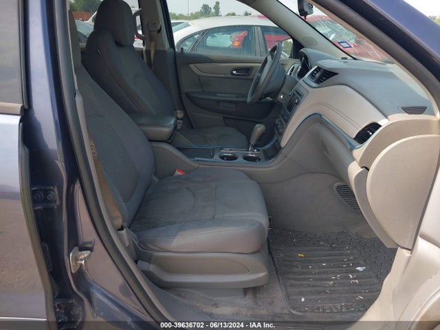 Chevrolet Traverse Ls 2014 1GNKRFKD3EJ187311 Image 5