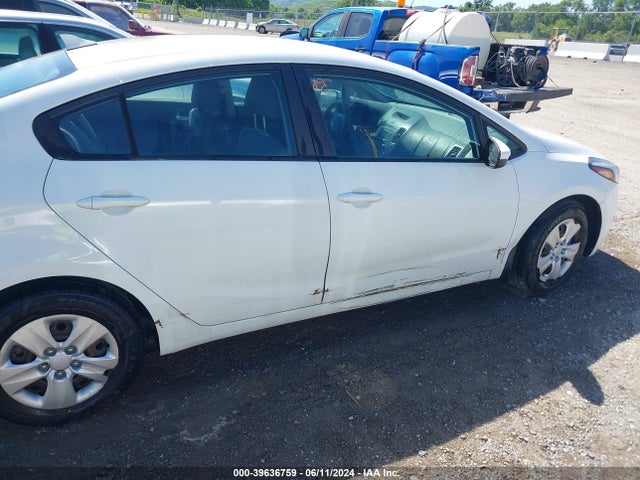 KIA FORTE LX 2017 3KPFK4A70HE050536 Image 6