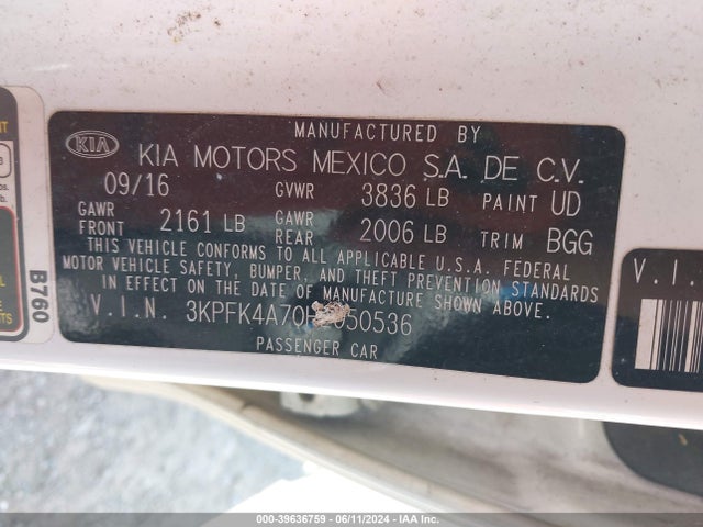 KIA FORTE LX 2017 3KPFK4A70HE050536 Image 9