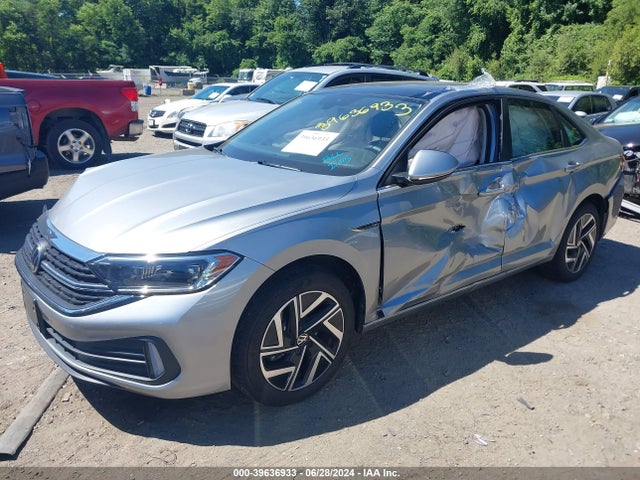 3VWGM7BU8NM032613 Volkswagen Jetta 1.5t Sel