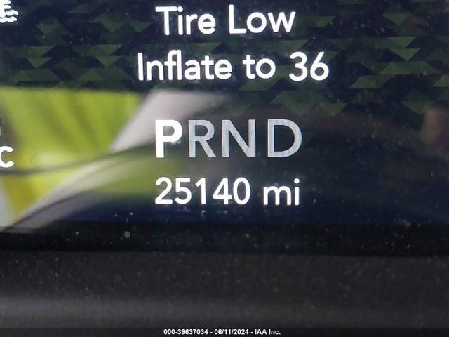 1C4HJXEG3JW321740 Jeep Wrangler Unlimited Sahara 4x4