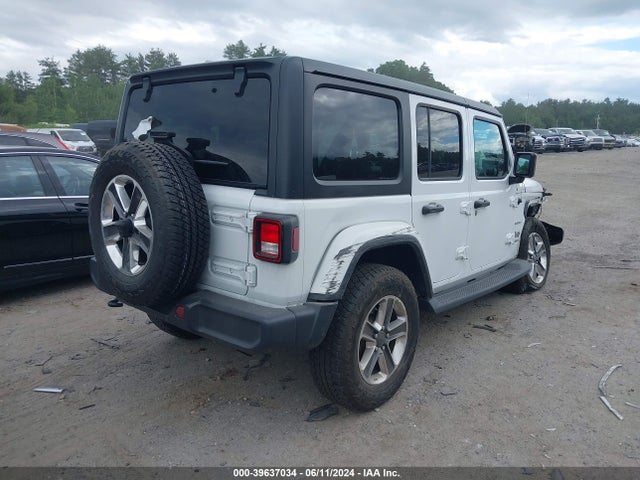 1C4HJXEG3JW321740 Jeep Wrangler Unlimited Sahara 4x4