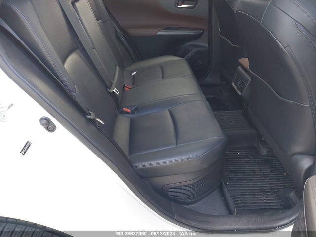 Toyota Venza Limited 2021 JTEAAAAHXMJ036530 Image 8