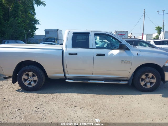 1C6RR7FG3HS593497 RAM 1500 Tradesman Quad Cab 4x4 6'4 Box