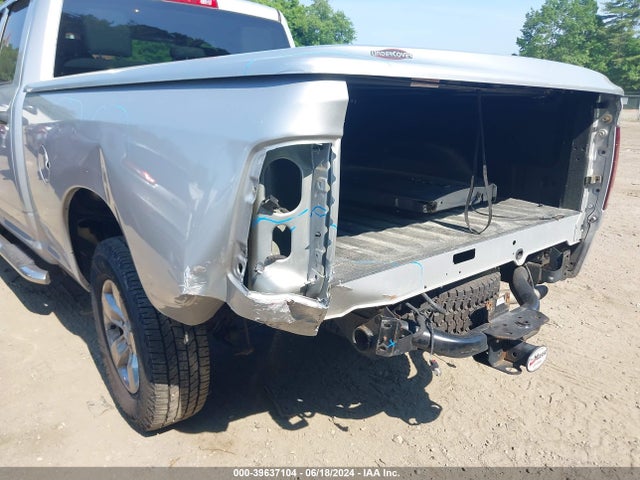 1C6RR7FG3HS593497 RAM 1500 Tradesman Quad Cab 4x4 6'4 Box