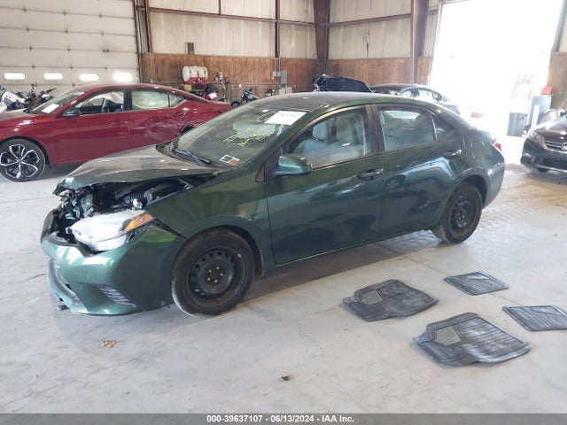 Toyota COROLLA LE 2015 2T1BURHEXFC355497 Image 2