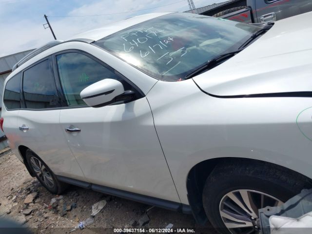 5N1DR2BM7LC640174 Nissan Pathfinder Sv 4wd