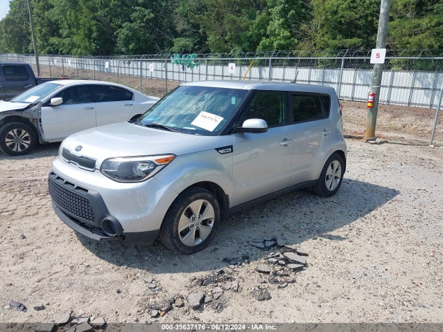 KIA Soul 2016 KNDJN2A21G7843286 Image 2
