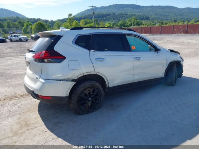 5N1AT2MV2JC760780 Nissan ROGUE SV