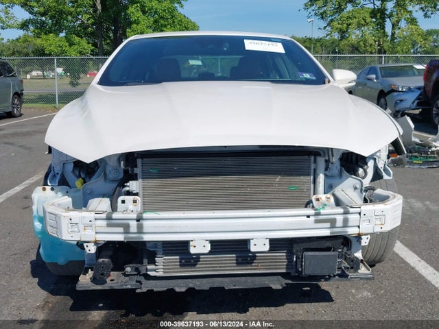 Ford Fusion Hybrid Titanium 2019 3FA6P0RU1KR158500 Image 12