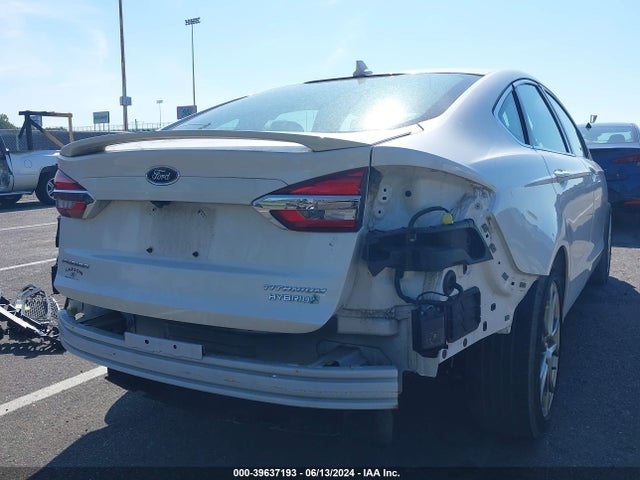 Ford Fusion Hybrid Titanium 2019 3FA6P0RU1KR158500 Image 4