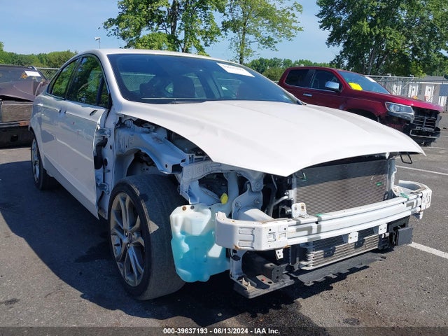 Ford Fusion Hybrid Titanium 2019 3FA6P0RU1KR158500 Image 6