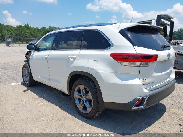 Toyota Highlander Limited Platinum 2019 5TDDZRFH5KS731824 Image 3
