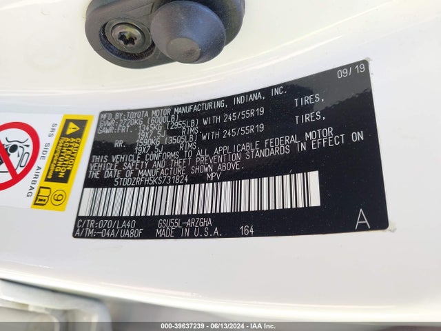 Toyota Highlander Limited Platinum 2019 5TDDZRFH5KS731824 Image 9