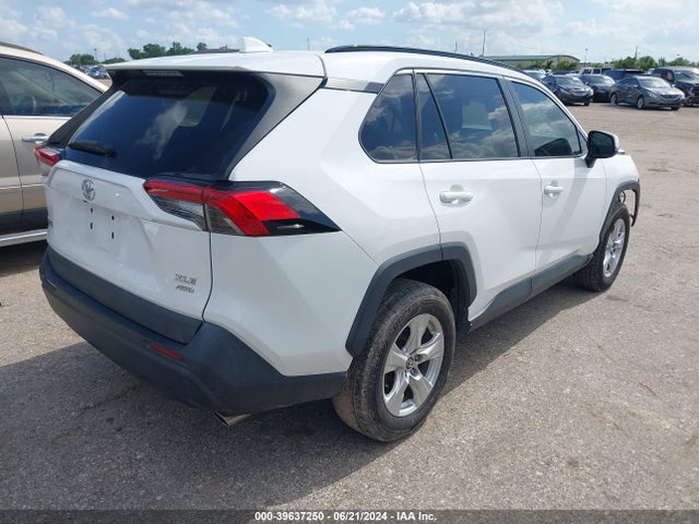 Toyota Rav4 Xle 2020 2T3P1RFV7LC118132 Image 4