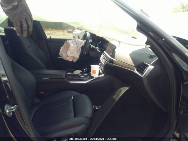 WBA5R1C59KAK11071 BMW 330I