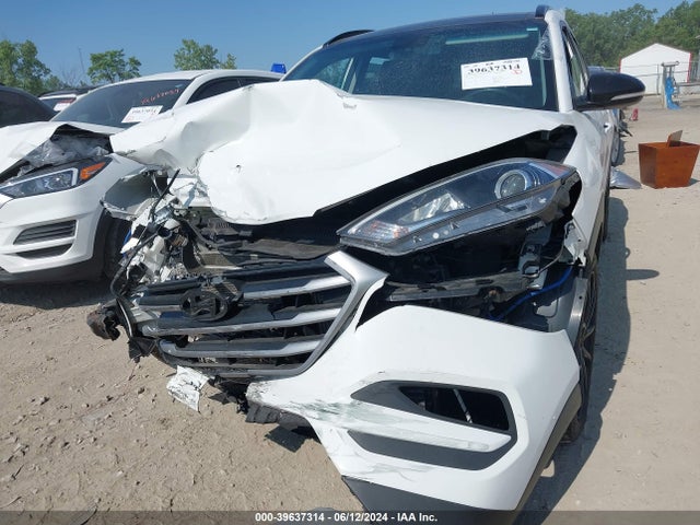 Hyundai Tucson Night 2017 KM8J3CA21HU518955 Image 12