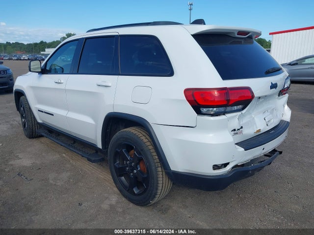 1C4RJFAG1JC503877 Jeep Grand Cherokee Upland 4x4