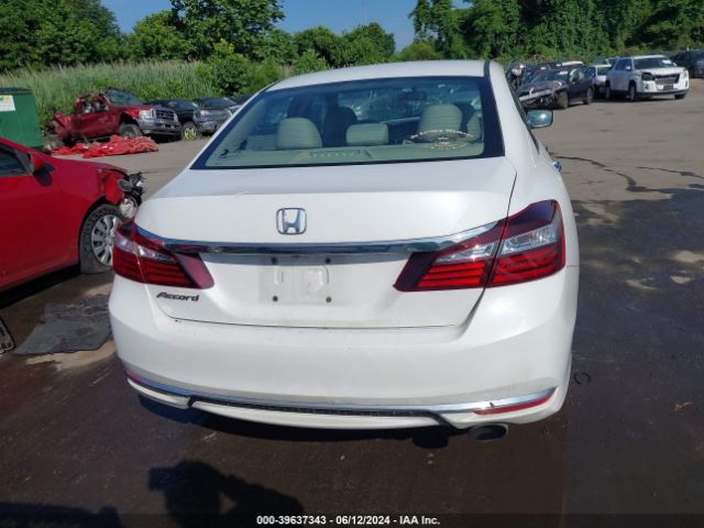 1HGCR2F33GA058951 Honda ACCORD LX