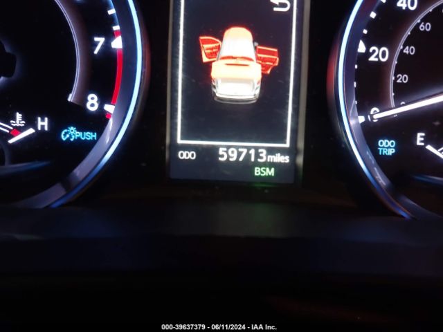 5TDKZRFH0KS563906 Toyota Highlander Xle