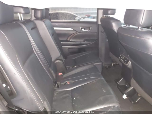 5TDKZRFH0KS563906 Toyota Highlander Xle