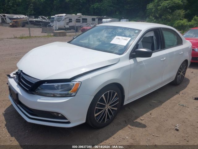 3VWB17AJ9FM406349 Volkswagen Jetta 1.8t Sport