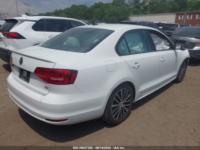 3VWB17AJ9FM406349 Volkswagen Jetta 1.8t Sport