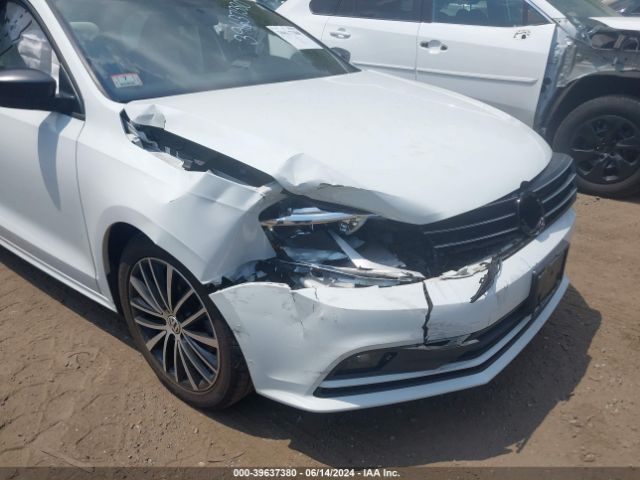3VWB17AJ9FM406349 Volkswagen Jetta 1.8t Sport