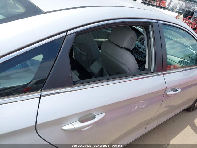 Aukcja sprzedaży 2015 Hyundai Sonata Se, vin: 5NPE24AF8FH183668, numer aukcji: 39637432