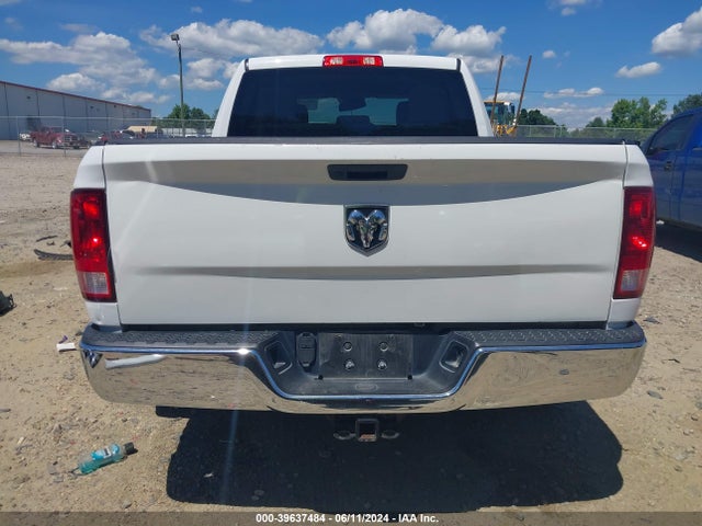 3C6RR6KT9LG127652 RAM 1500 Classic Tradesman  4x2 5'7 Box