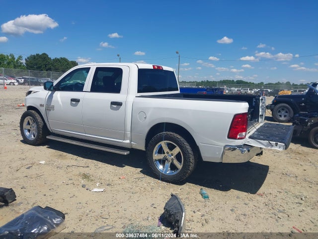3C6RR6KT9LG127652 RAM 1500 Classic Tradesman  4x2 5'7 Box