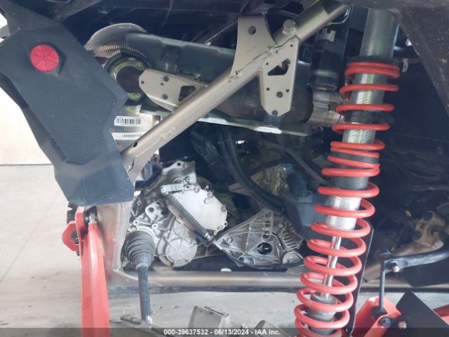 2022 CAN-AM MAVERICK X3 3JBVWAV40NE000183 Photo 7