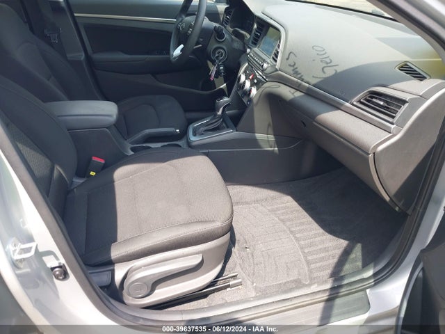 Hyundai ELANTRA SEL 2019 KMHD84LF2KU845375 Image 5