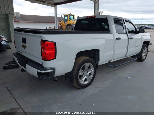 Chevrolet Silverado 1500 Custom 2017 1GCRCPEH6HZ403333 Image 4