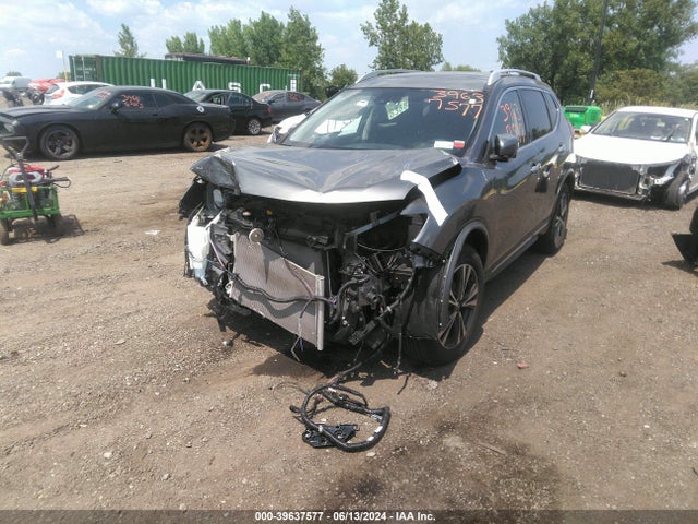 Nissan Rogue Sl 2018 JN8AT2MV4JW310832 Image 2