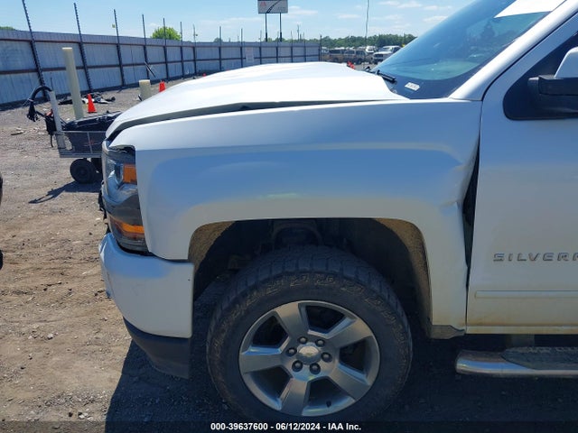 Chevrolet Silverado 1500 2lt 2018 3GCUKREC3JG399874 Image 17