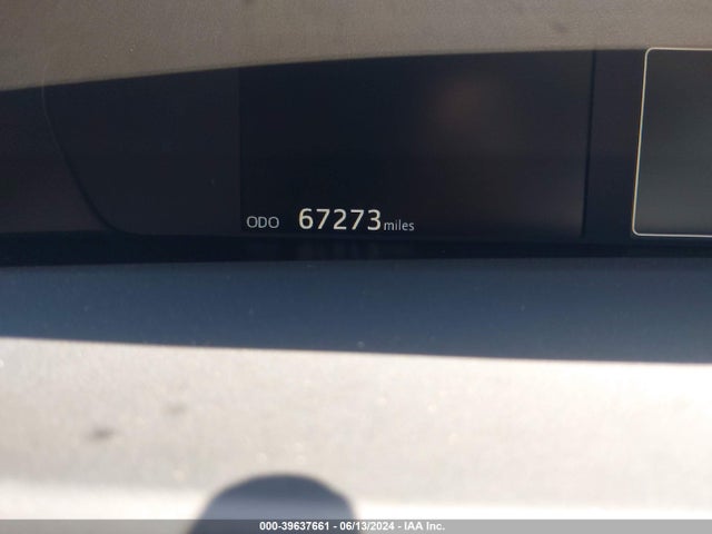 Toyota PRIUS XLE 2019 JTDKARFU1K3089406 Image 15
