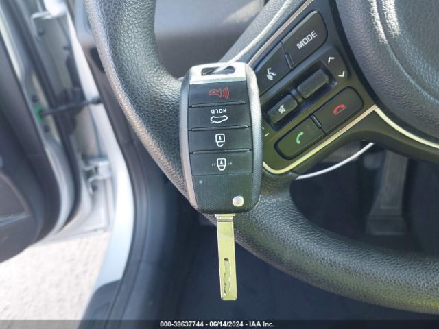 5XXGT4L34JG202133 KIA Optima Lx