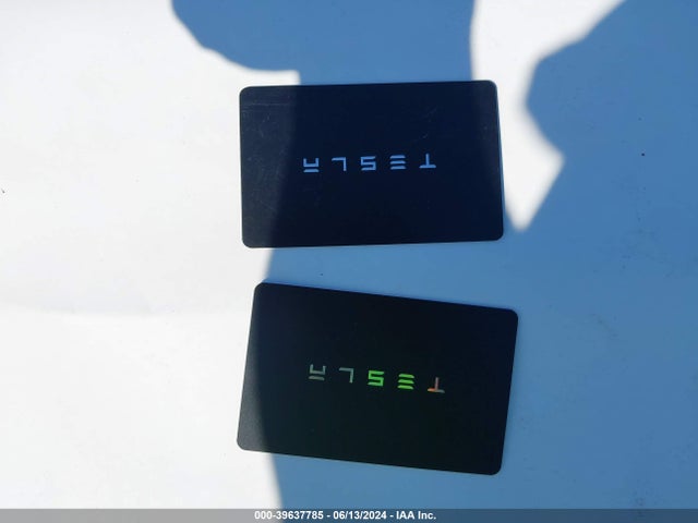Tesla Model Y Rwd 2024 7SAYGDED8RF022766 Image 11