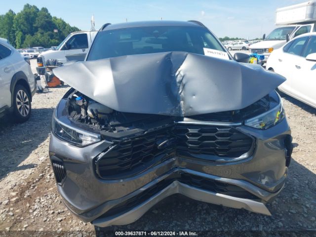 1FMCU0MN8PUA72523 Ford Escape St-line
