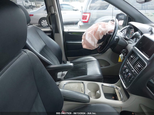 2C4RDGCG7JR264708 Dodge Grand Caravan Sxt
