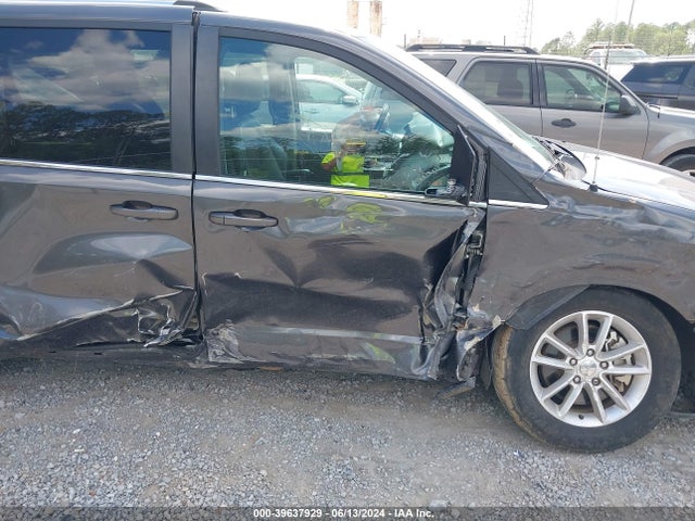 2C4RDGCG7JR264708 Dodge Grand Caravan Sxt
