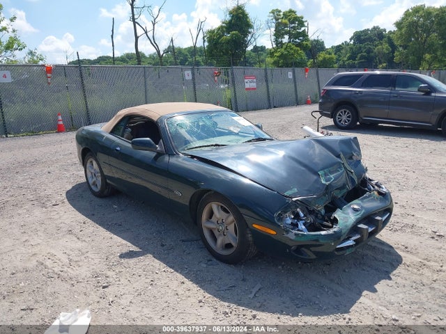 1997 JAGUAR XK8 SAJGX2740VC016785 Photo 0